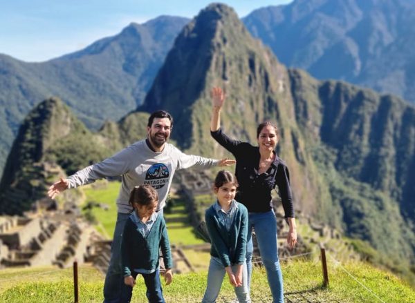 Machu Picchu by Car 2 días 1 noche